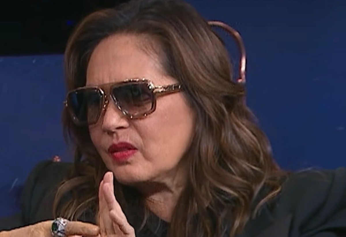 Tras reportarse como grave, Yolanda Andrade rompe el silencio sobre su salud