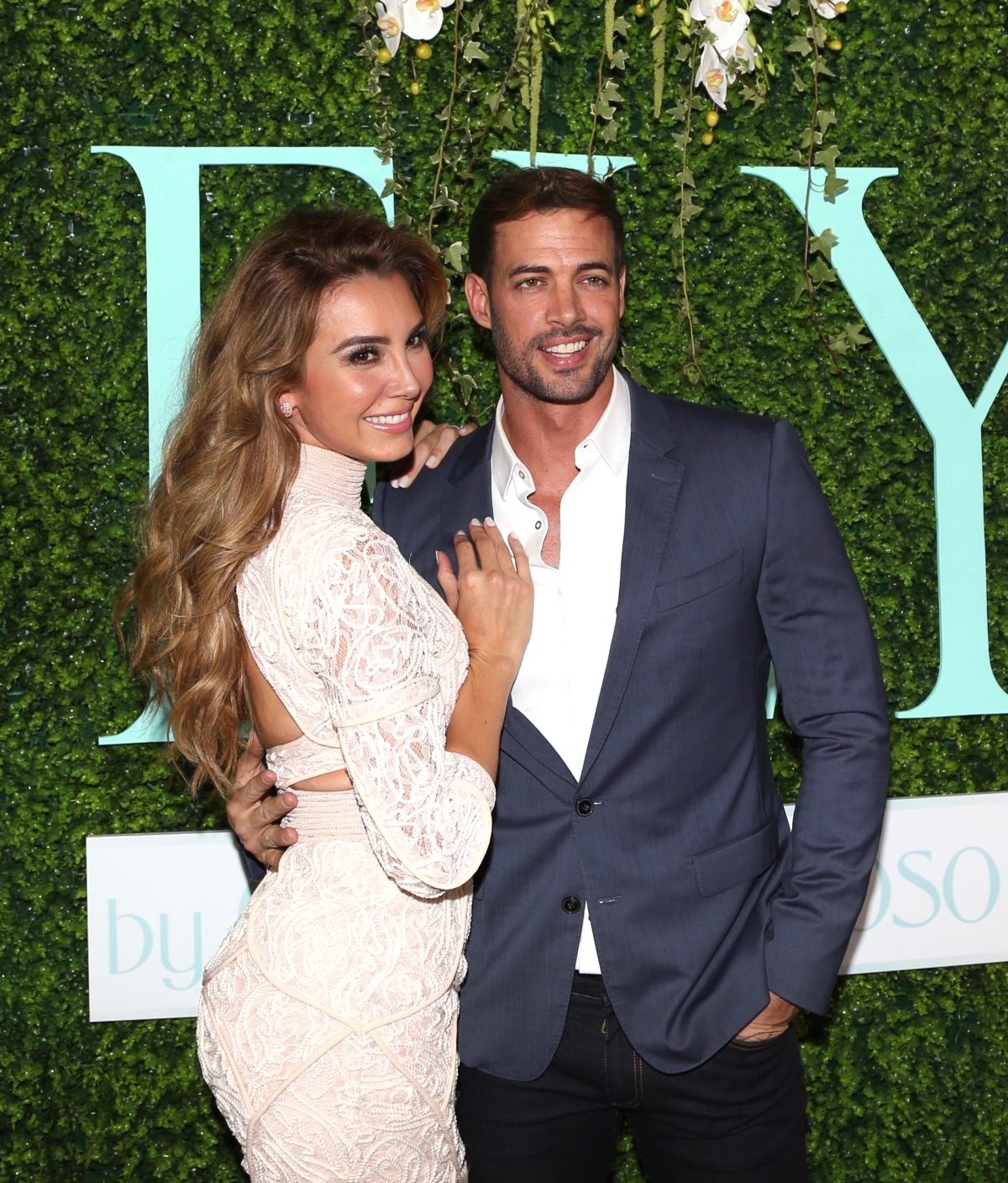 William Levy, Elizabeth Gutiérrez