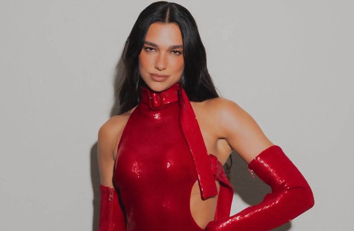 Dua Lipa canta ‘Bésame Mucho’ en su primer show de México