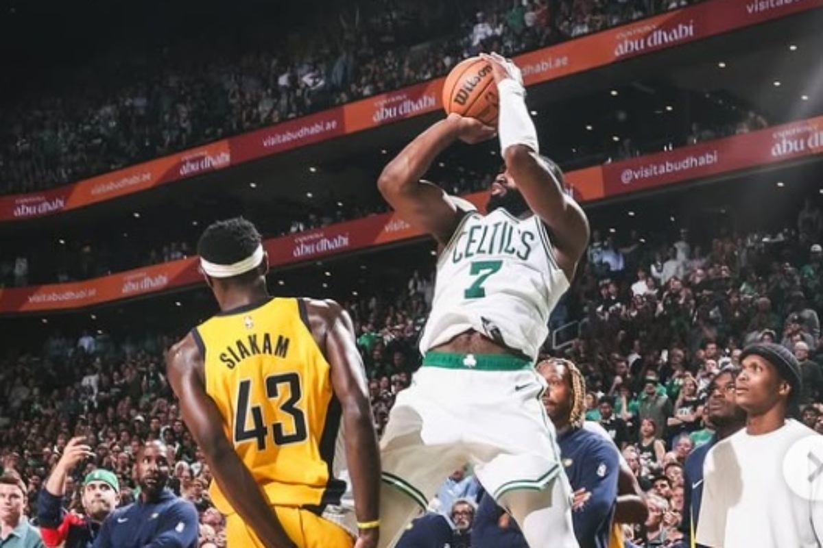 Celtics remontan 20 puntos y vencen a Pacers