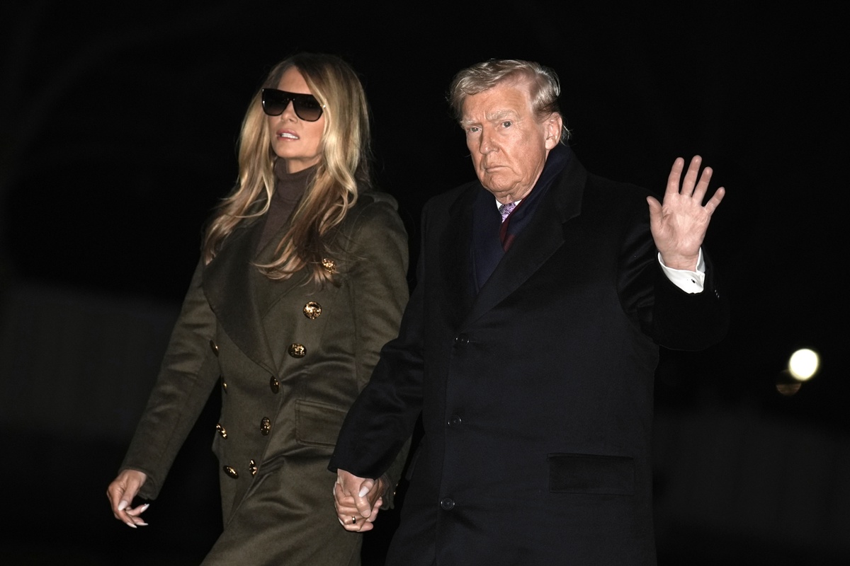 EE.UU. mantendrá suspendidas las decisiones de asilo “por mucho tiempo”, afirma Trump