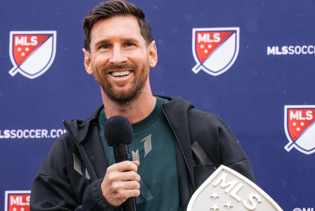 Messi se corona otra vez MVP de la MLS y lo celebra frente a su afición más fiel