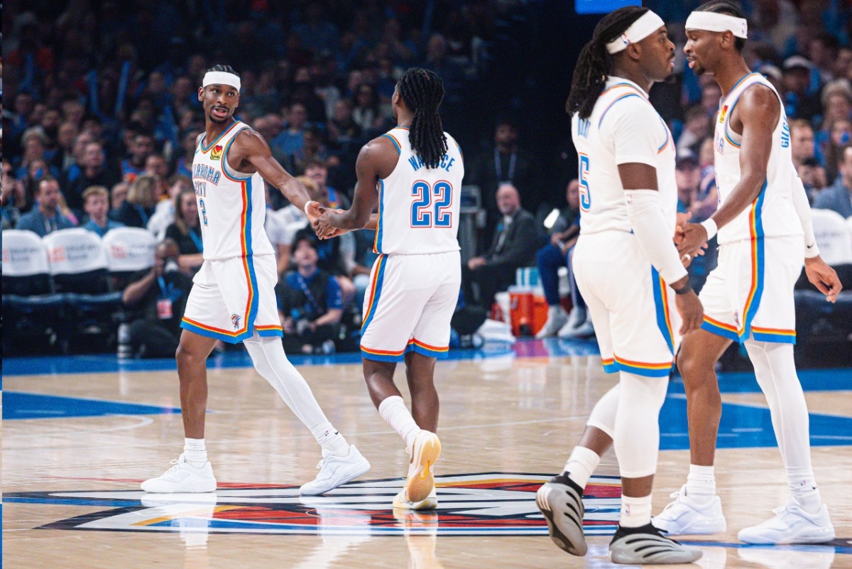 Thunder aplastan a los 76ers tras tropiezo ante Spurs
