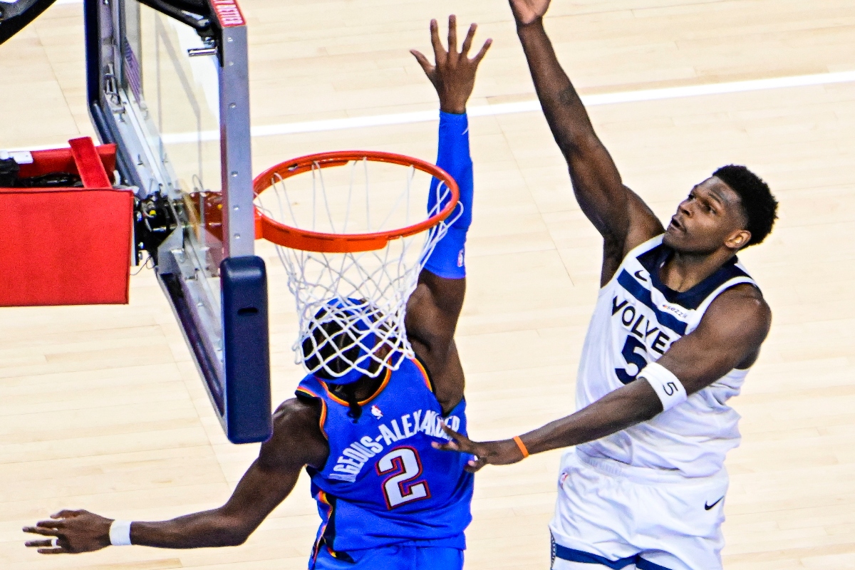 Edwards gana el duelo estelar y los Thunder vuelven a caer