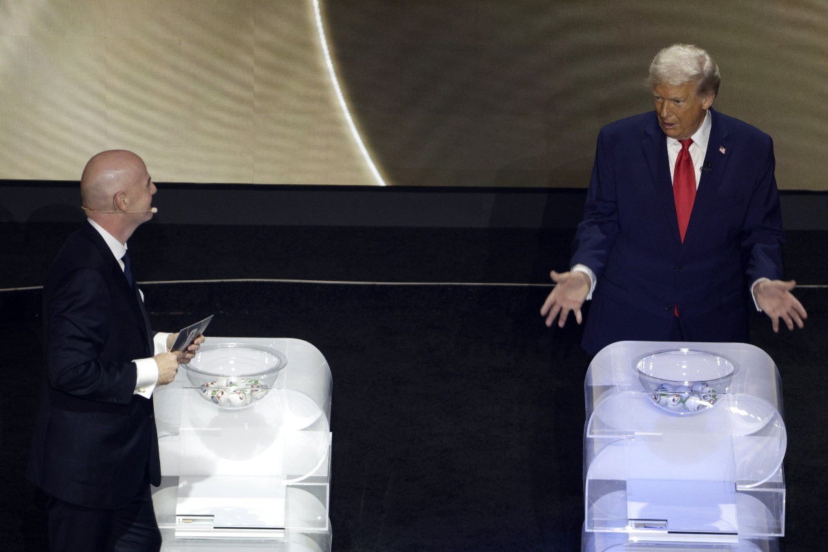 Trump propone cambiar el nombre del fútbol americano durante el sorteo del Mundial