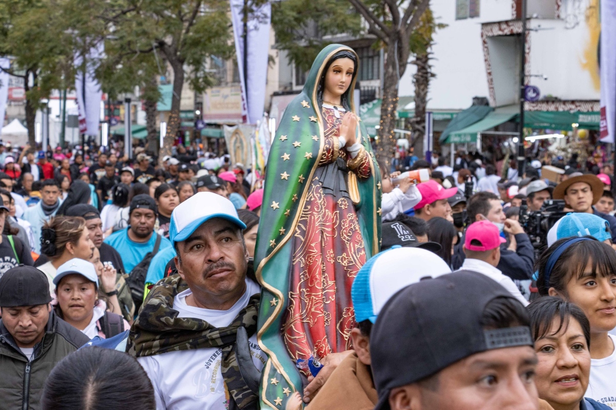 Una ola de devoción envuelve a México en el Día de la Virgen de Guadalupe