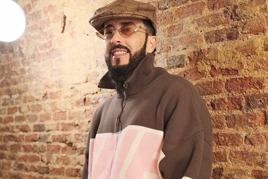 Yandel, música