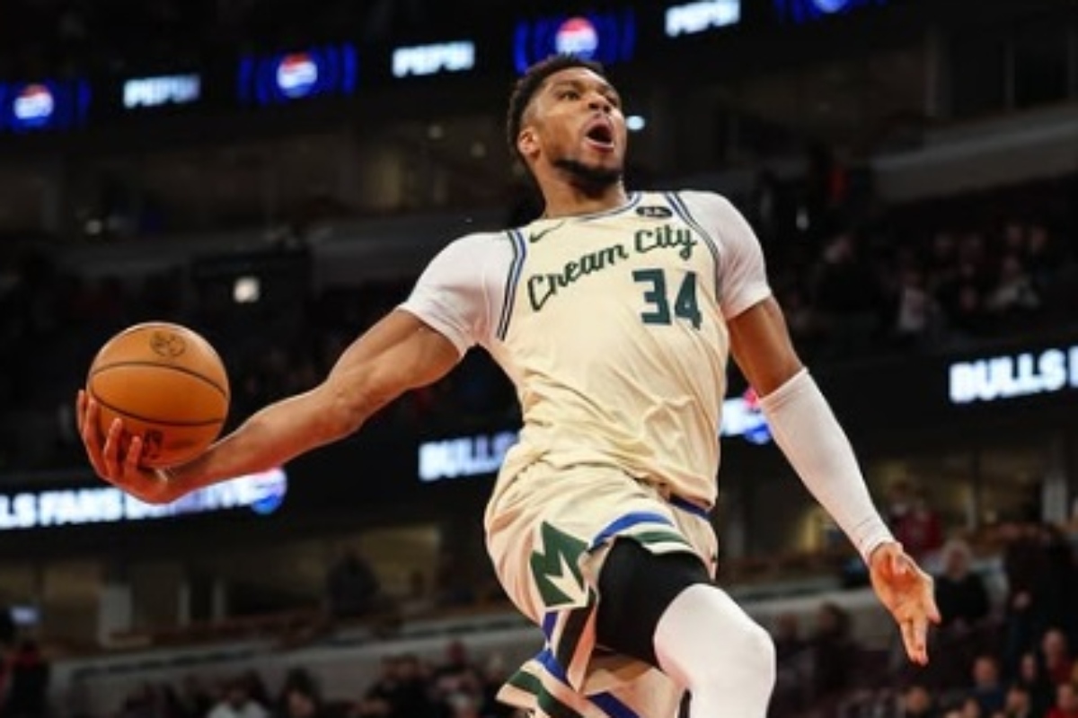Giannis sacude a la NBA: Milwaukee escucha ofertas
