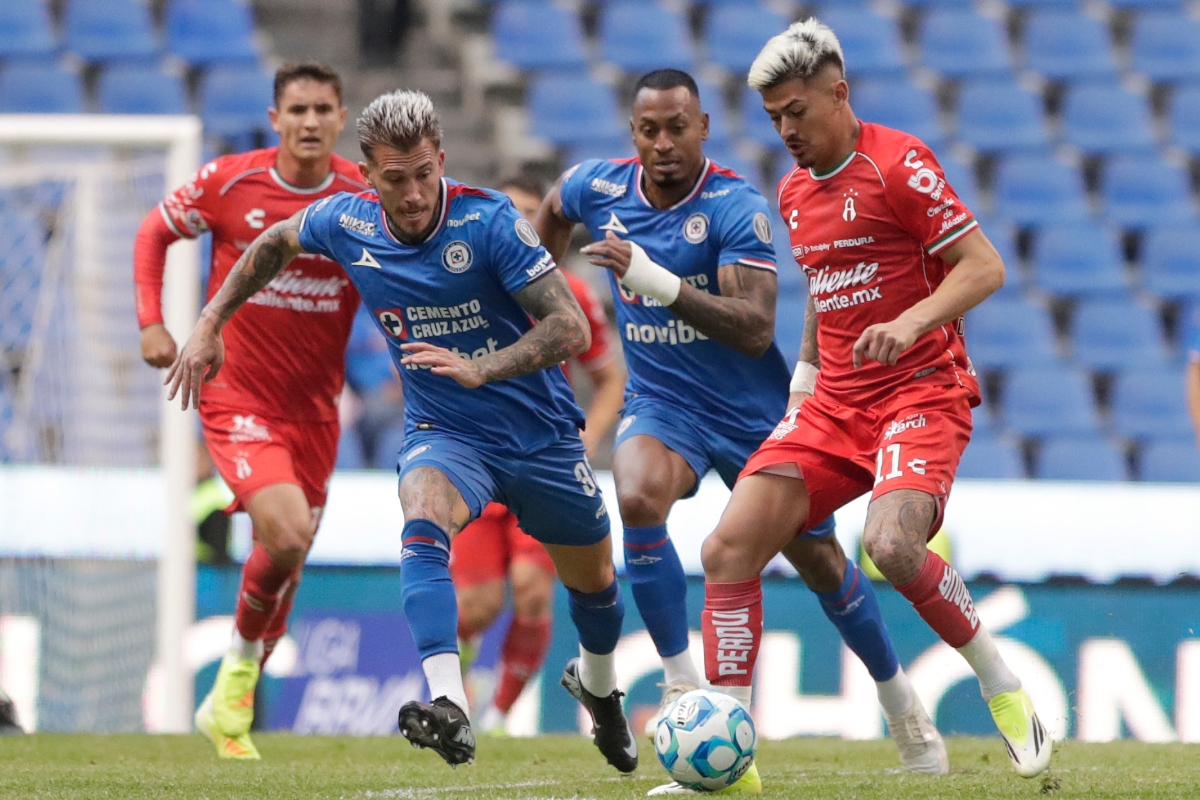 Cruz Azul vence 2-0 al Atlas y consigue su primer triunfo