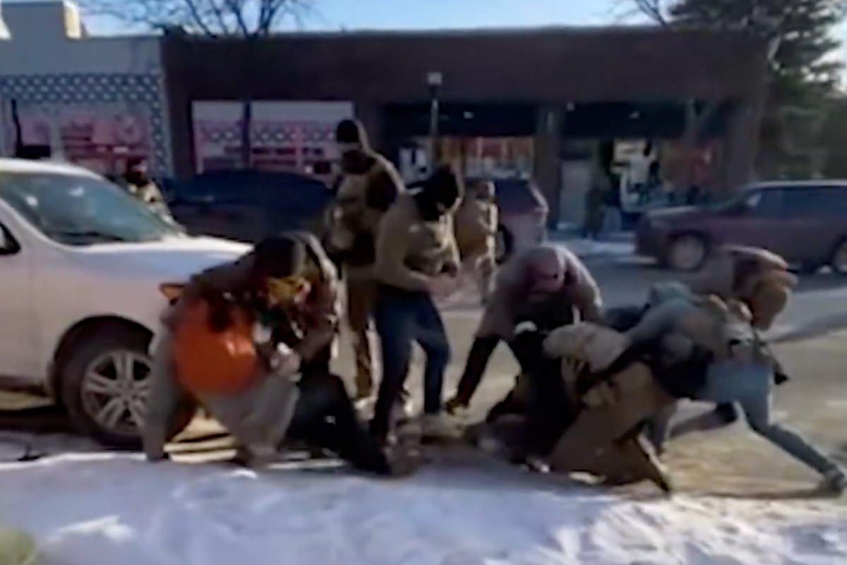 Agentes de Inmigración matan a hombre en Minneapolis