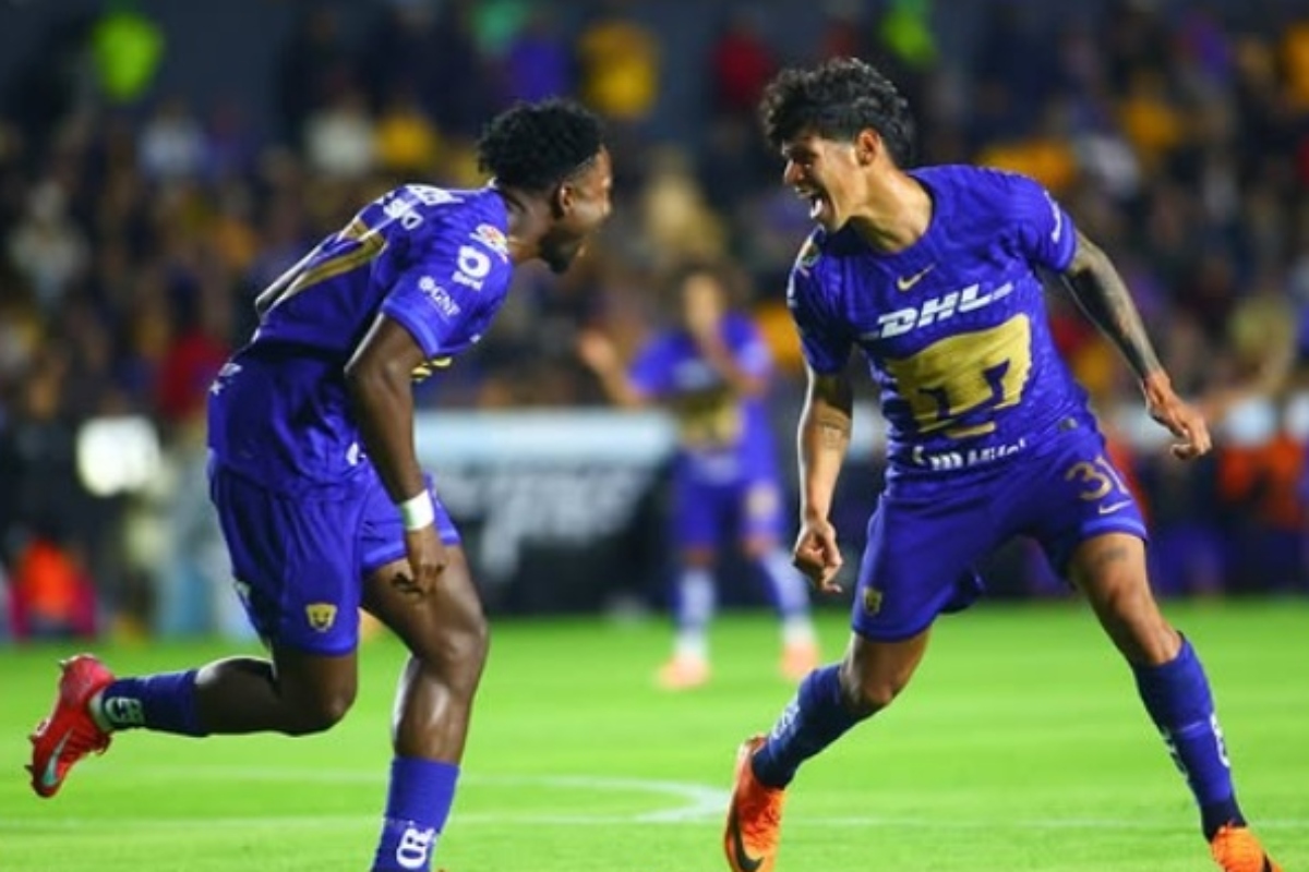 Pumas sorprende a Tigres y rompe una sequía de años