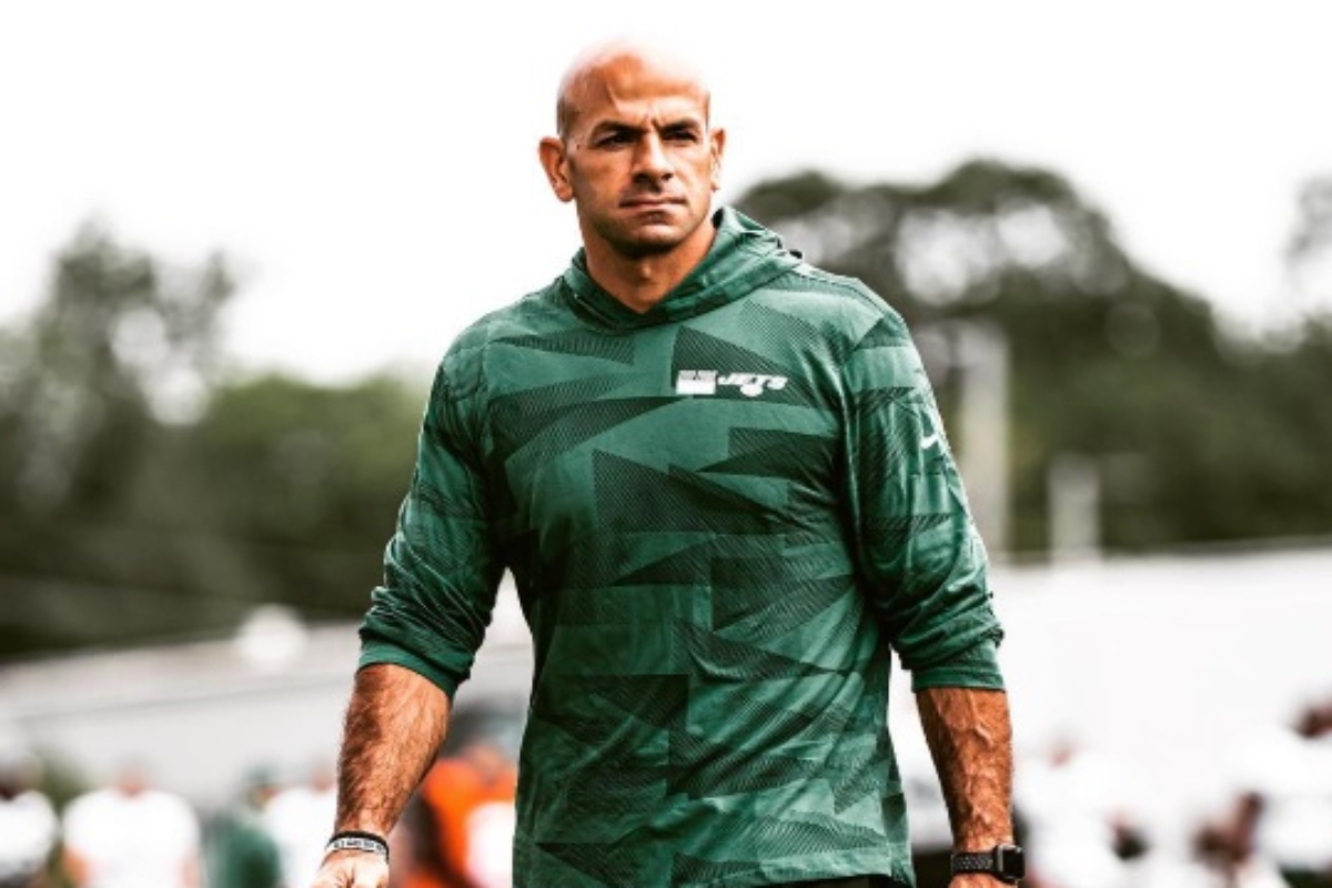 Sorpresa en la NFL: Robert Saleh sale de los 49ers y firma con los Titans