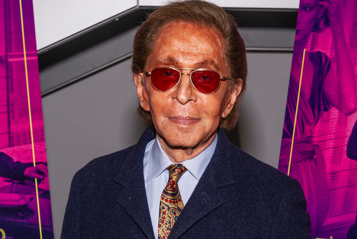 Muere a los 93 años el legendario diseñador Valentino