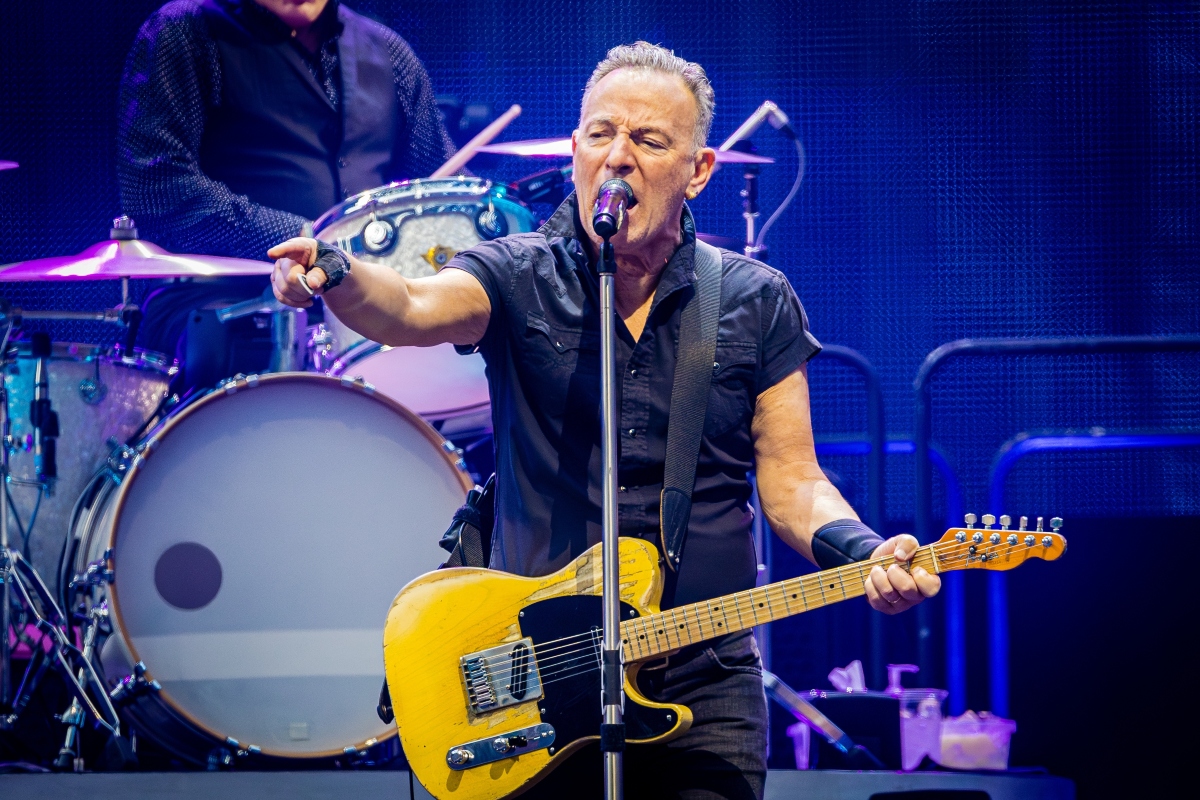 El cantante Bruce Springsteen arremete contra Trump y el ICE