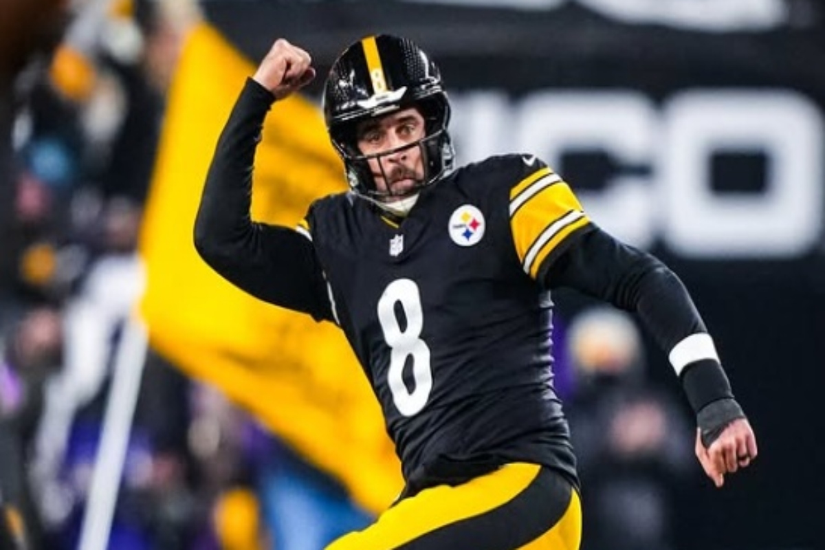 Rodgers arruina a Ravens y clasifica a Steelers en cierre dramático