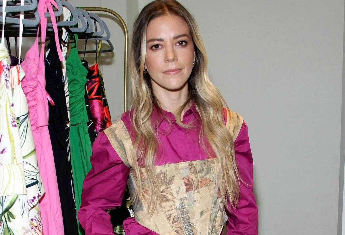 Se le muere su papá a la actriz Fernanda Castillo