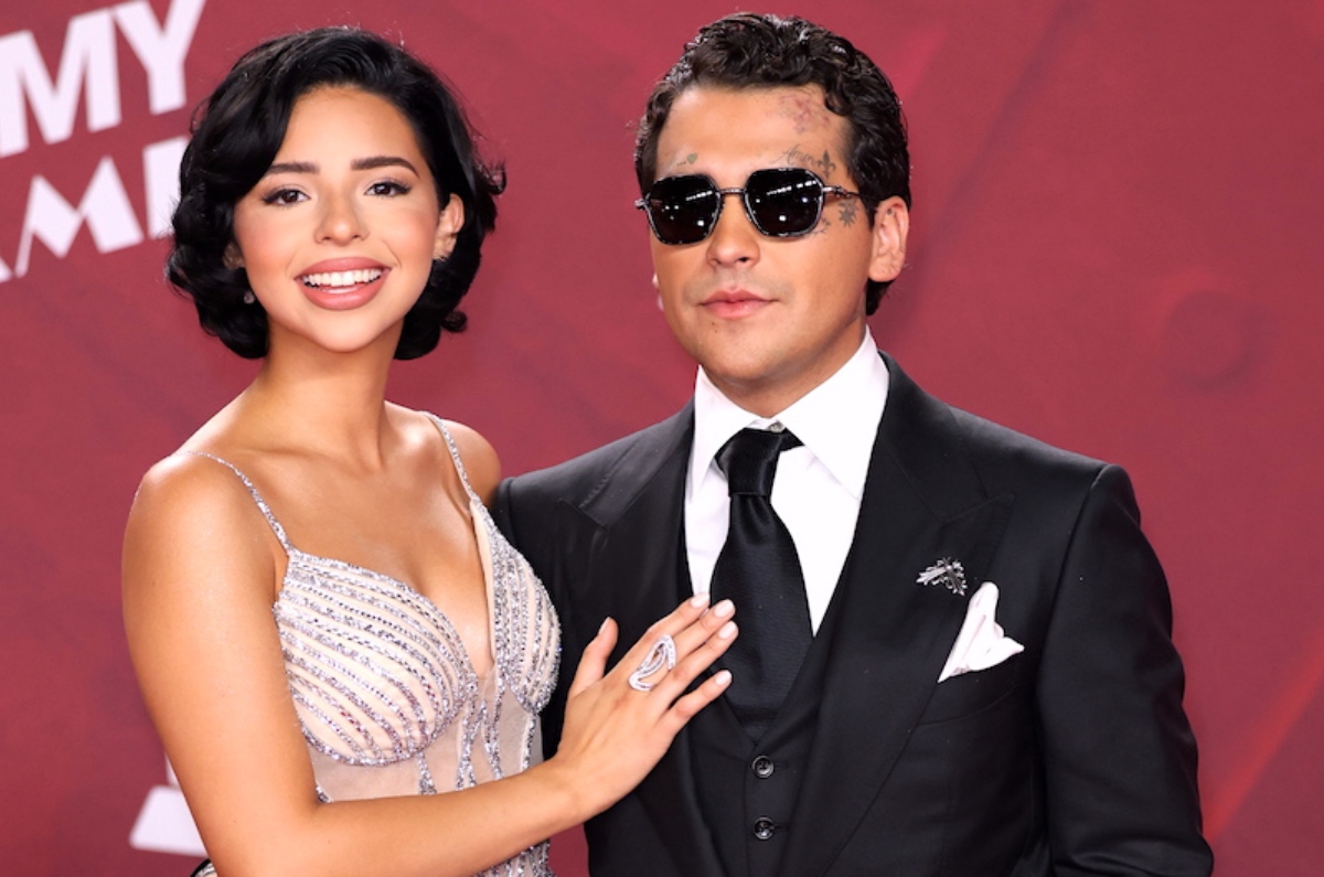 Christian Nodal se burla de críticas