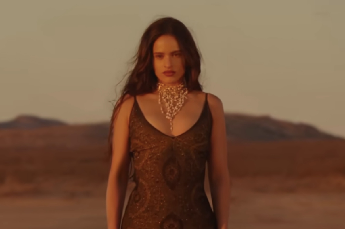 Rosalía estrena el video de ‘Sauvignon Blanc’