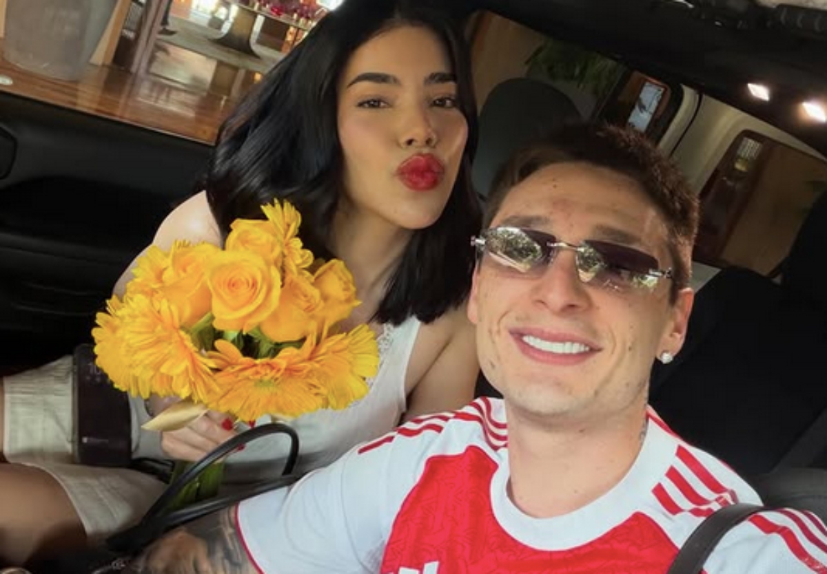 El romántico San Valentín de Peso Pluma y Kenia OS