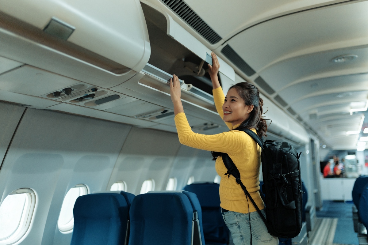 El arte de viajar solo con Carry-On: Trucos para no pagar equipaje documentado nunca más