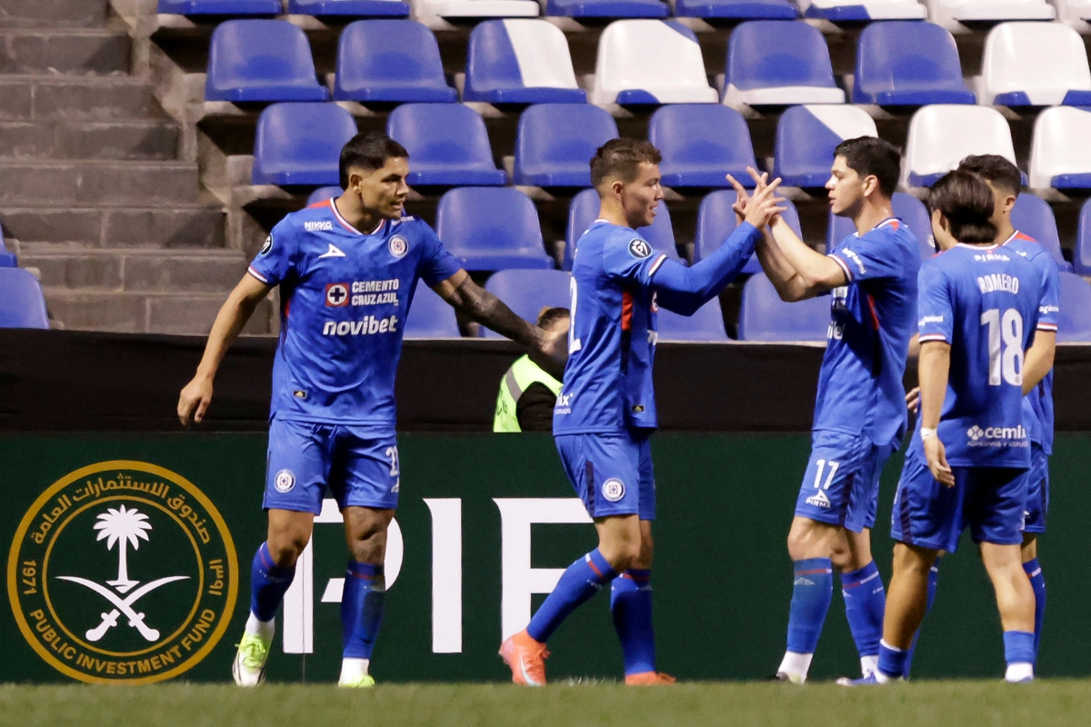 Cruz Azul aplasta 5-0 al Vancouver FC