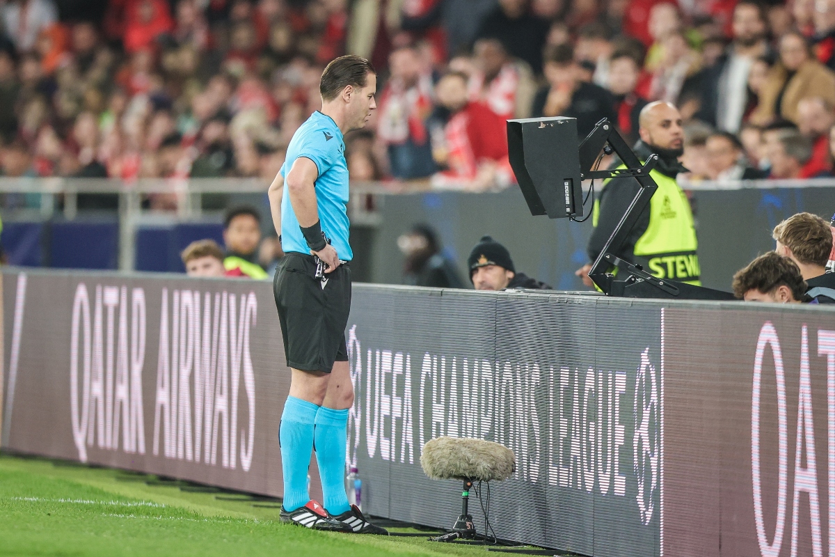 VAR