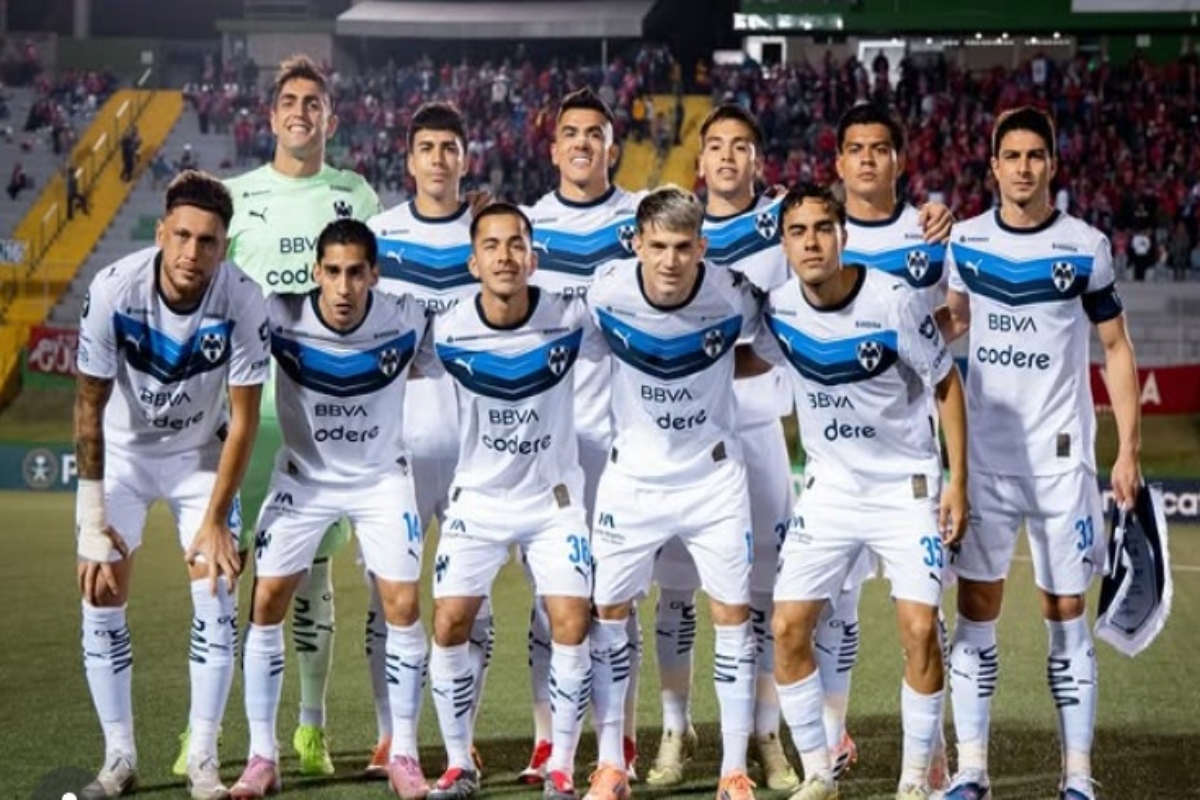 Monterrey sufre, pero rescata un valioso empate ante Xelajú