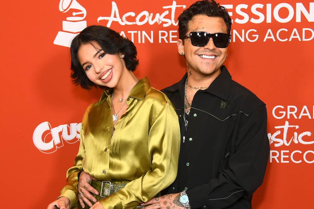 Christian Nodal se enoja con Ángela Aguilar en ‘noche de películas’