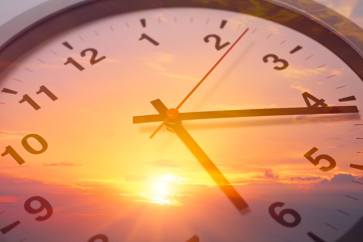 Cambio de horario en EEUU 2026: ¿Se adelanta o se atrasa el reloj este domingo?
