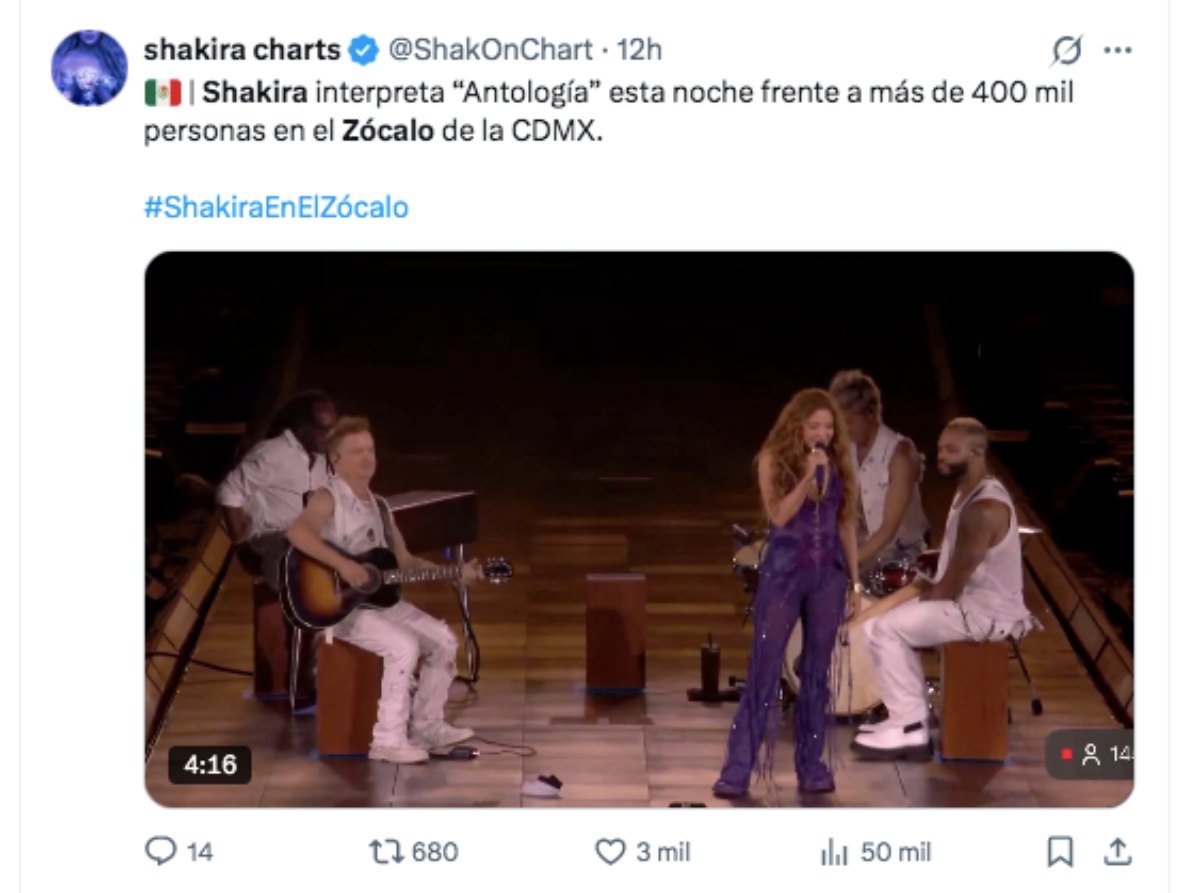 Shakira en el Zócalo de México