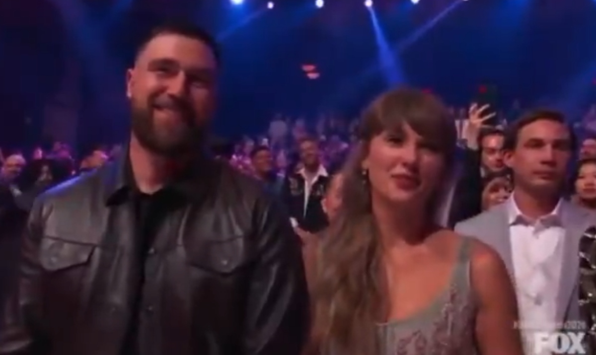 Taylor Swift arrasa en iHeartRadio Music Awards 2026