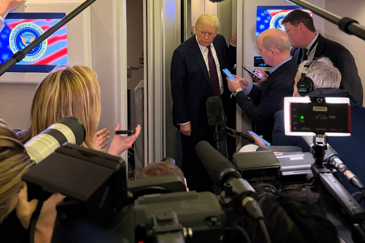 Trump revela contactos secretos con Irán: «Están diezmados, pero no listos para negociar»