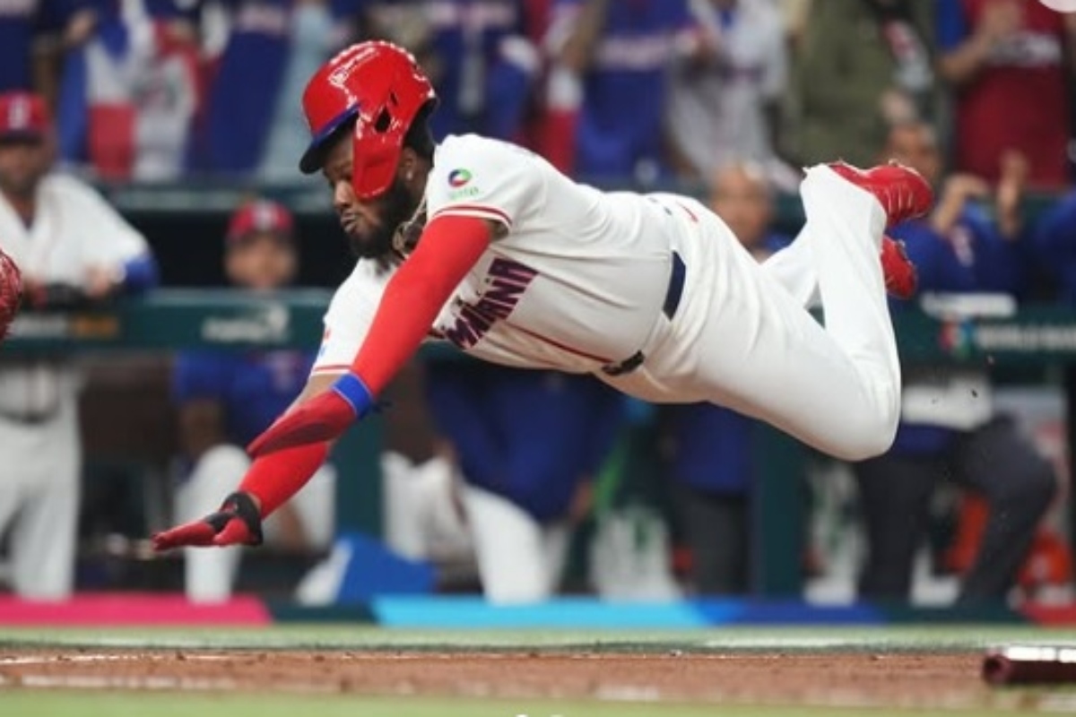 República Dominicana aplasta a Corea por nocaut