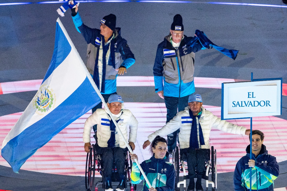Escaparon de las pandillas y hoy desafían la nieve en el deporte paralímpico