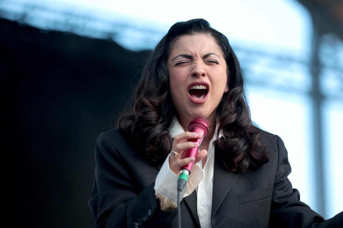 Mon Laferte gira