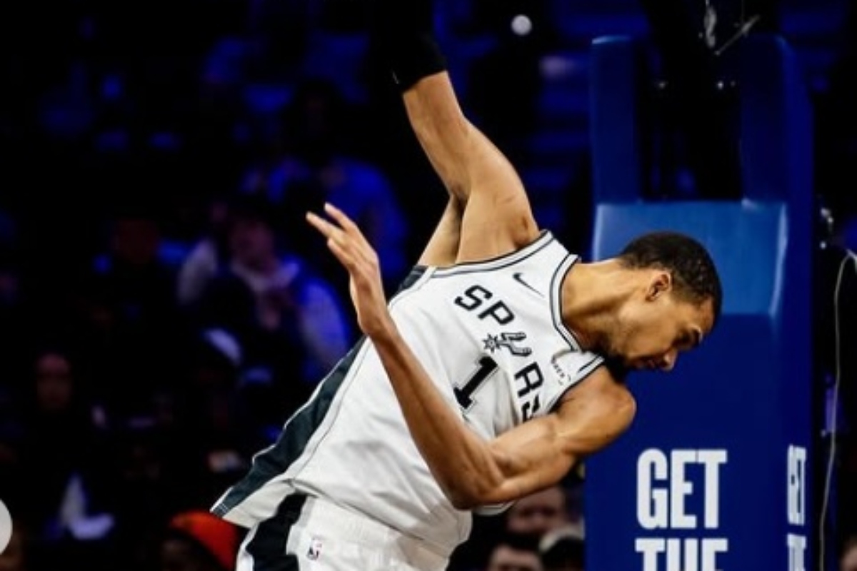 San Antonio Spurs responden con autoridad y vencen a los 76ers