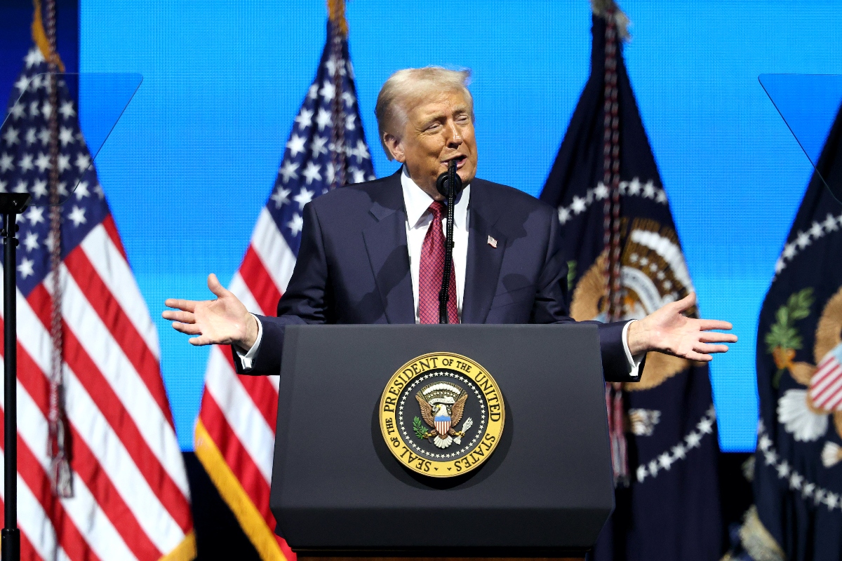 Trump amenaza Irán