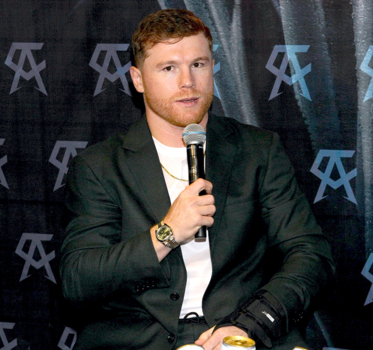 Ángela Aguilar y Canelo Álvarez de presunto romance: