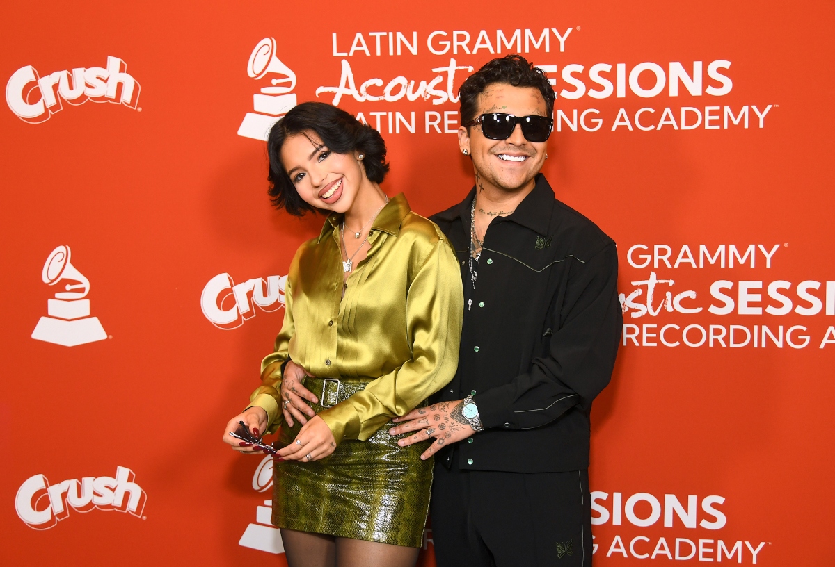 Christian Nodal infiel a Ángela Aguilar
