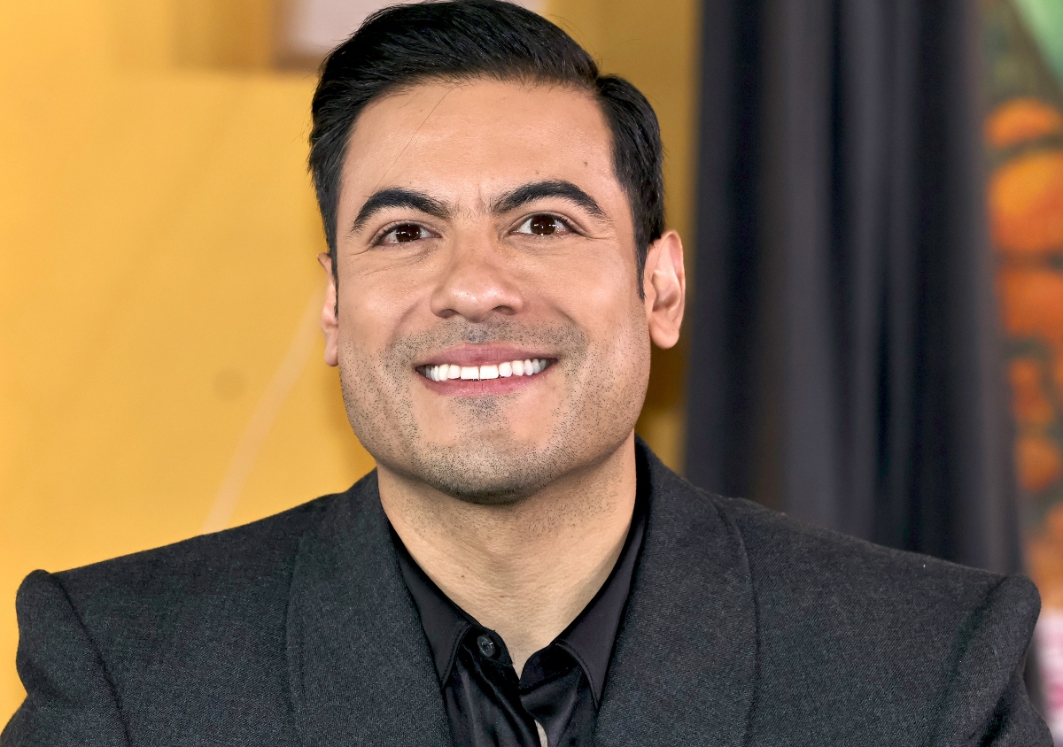 ¿Suena mejor en mariachi? Carlos Rivera sorprende con cover de Taylor Swift