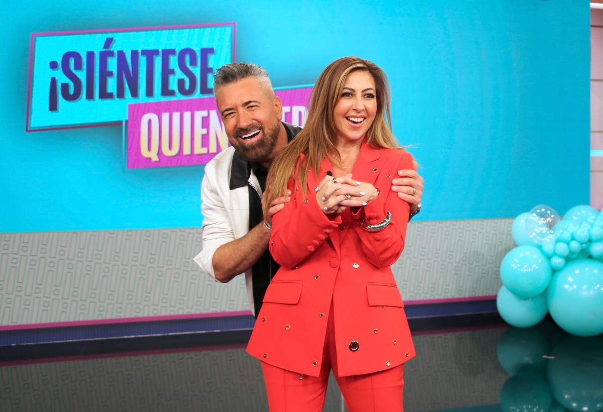 Jorge Bernal se burla de que ‘Siéntese Quien Pueda’ gana en audiencia a ‘En Casa con Telemundo’