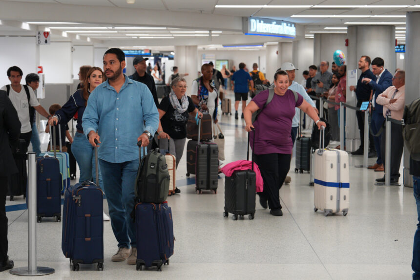 Flights Venezuela Miami 2026, flights Caracas Miami, Venezuela USA, QuéOnnda