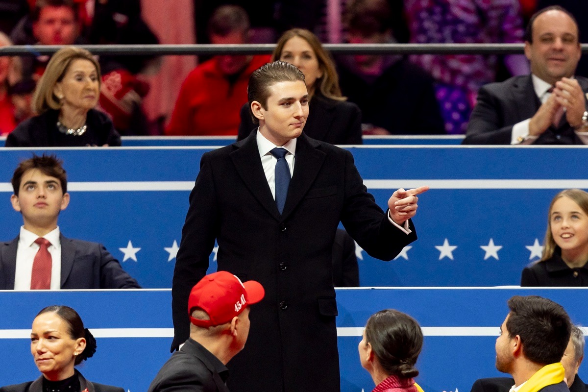 ¿Vende una bebida hispana? Barron Trump estrena negocio