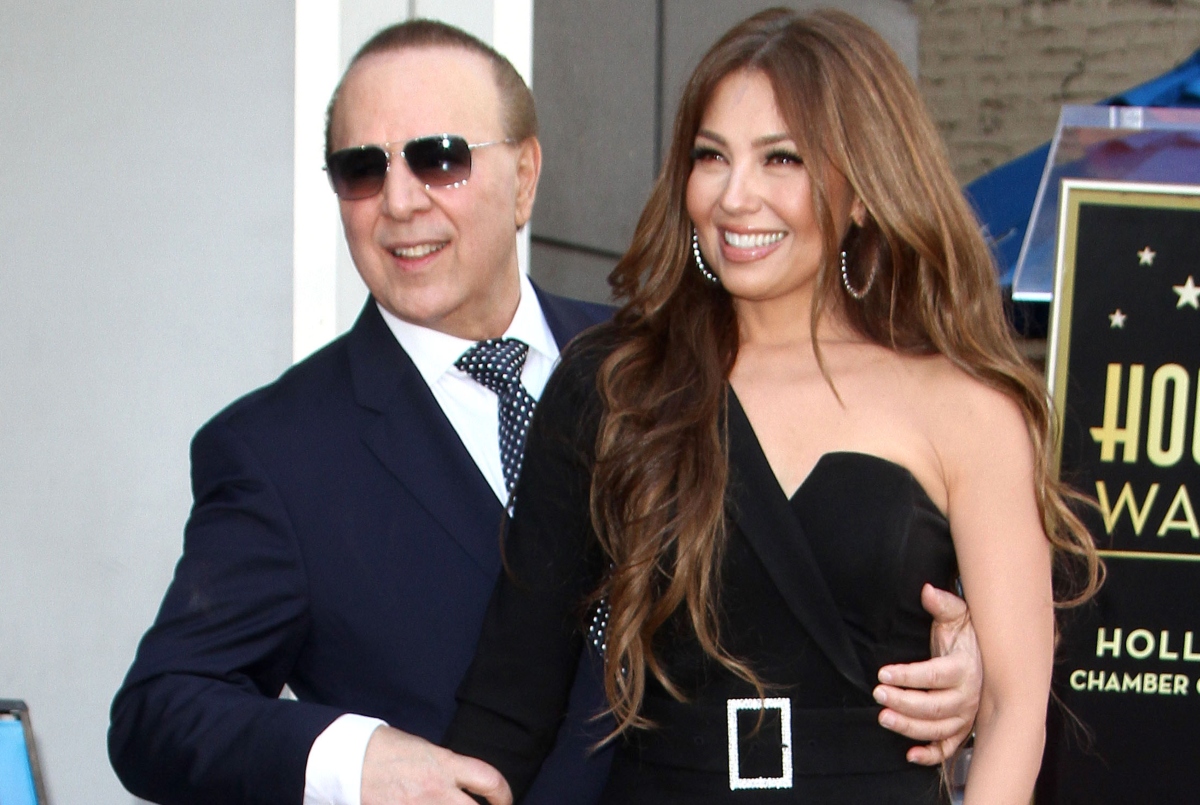 Thalía y Tommy Mottola visitan la catedral donde se casaron
