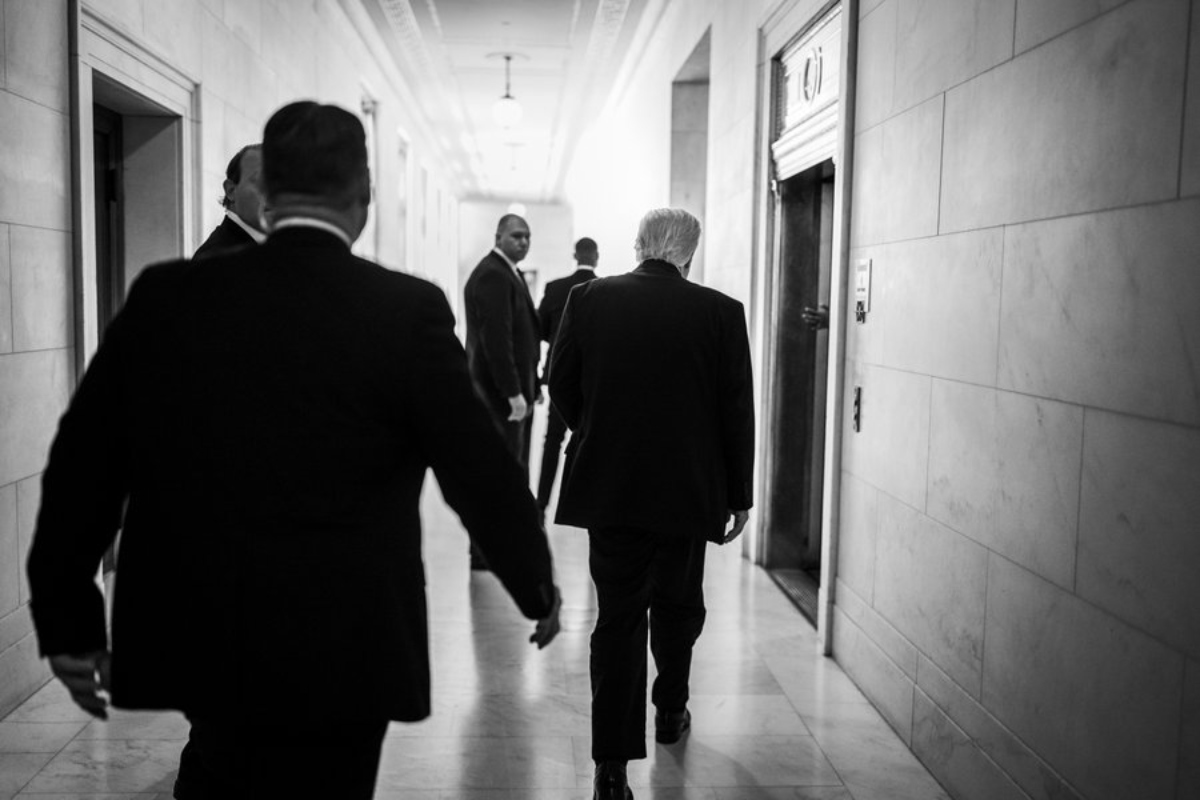 Trump va al Supremo para escuchar argumentos de la ciudadanía por nacimiento