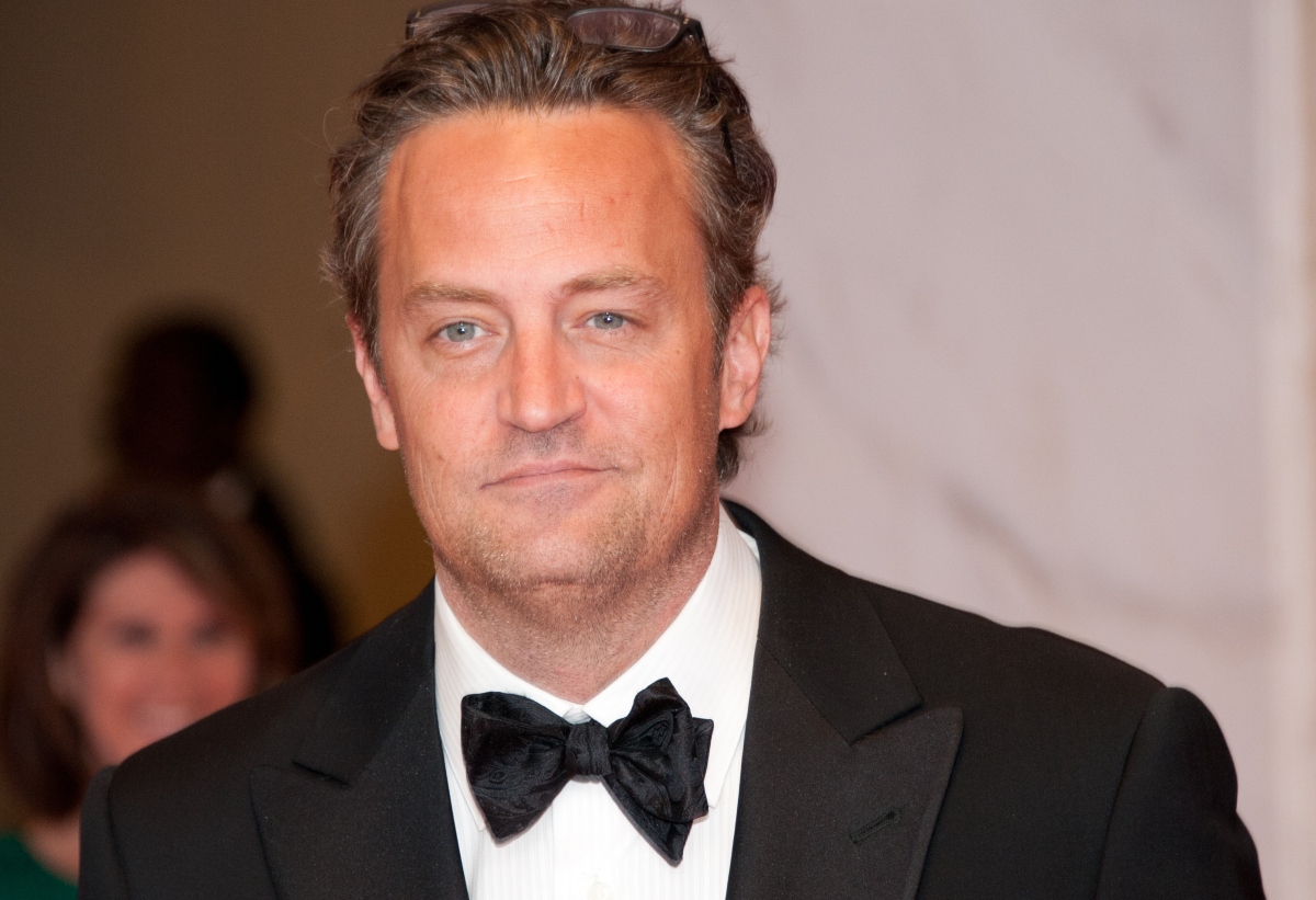 Tras muerte del actor Matthew Perry, la ‘Reina de la Ketamina’ comparecerá en un tribunal