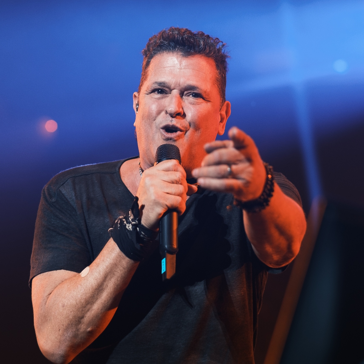 Carlos Vives alza la voz en protesta por los inmigrantes en EEUU