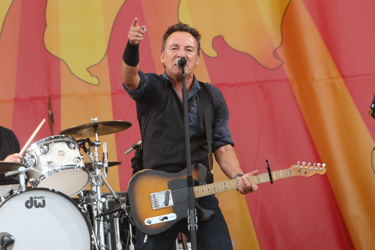 Trump hace petición a sus seguidores contra Bruce Springsteen