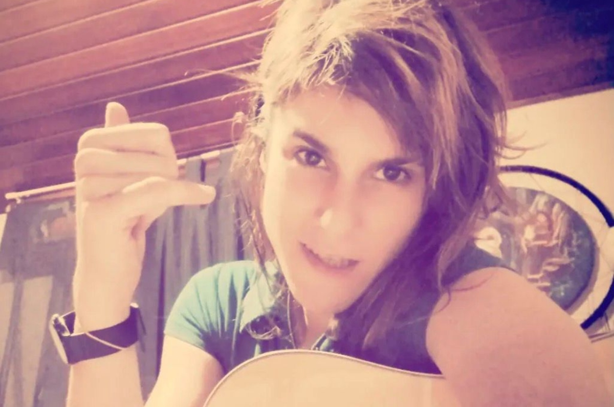 Tras dos semanas desaparecida, la cantante Seila Esencia es hallada muerta