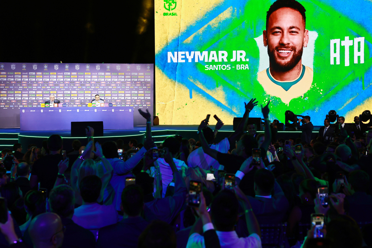 Brasil buscará el Hexacampeonato con la selección más veterana de su historia